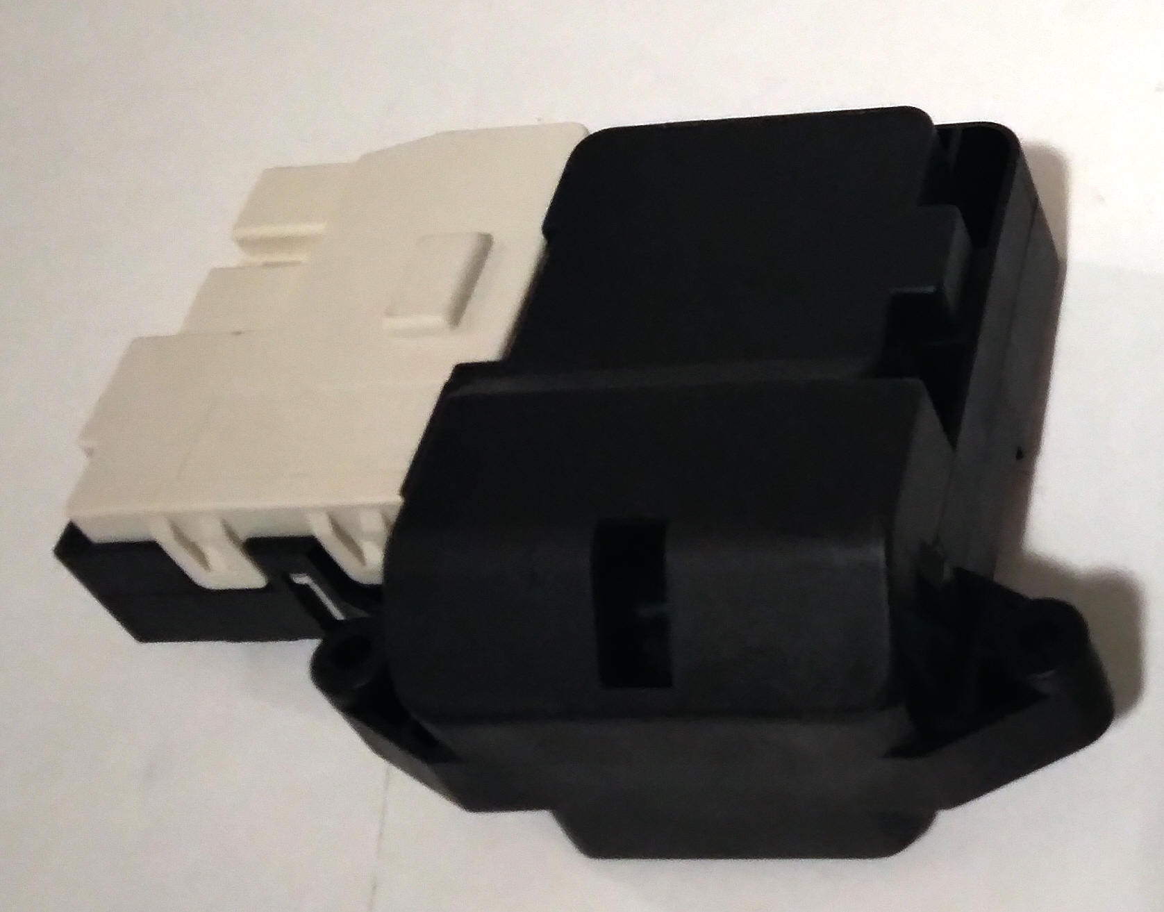 Blokování zámek dveří pračky LG - 4 kontakty